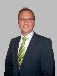 Advocard_Jens_B__nisch_klein