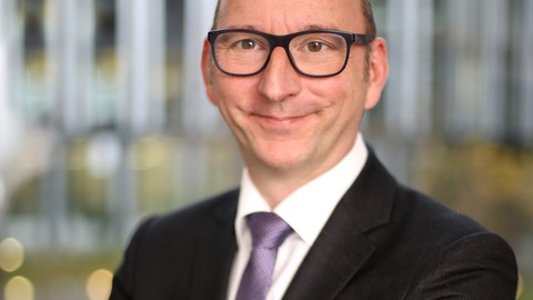Nach neuer Rechtslage bei Berufsbetreuern: Hiscox zufrieden mit Annahme des Produkt-Updates zur speziellen Berufshaftpflicht