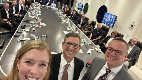 30. Treffen der AfW-Initiative „Pools für Makler“: Gemeinsame Stärke in bewegten Zeiten