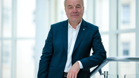Vertriebsvorstand Ralf Berndt geht in den Ruhestand: 23 prägende und erfolgreiche Vorstands-Jahre