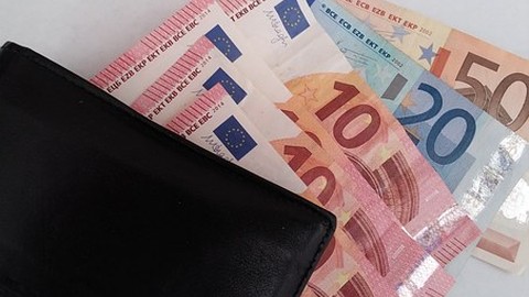 Ratenkredit: Bis zu 48 Prozent Kosten sparen durch Aufstockung und anschließende Sondertilgung