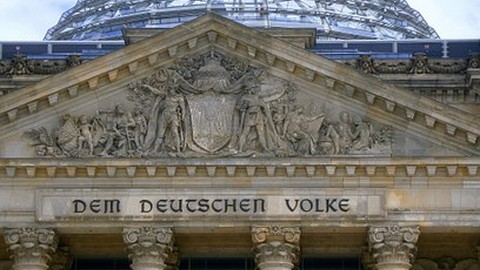Die Wirtschaft kriselt - und keinen interessiert es?