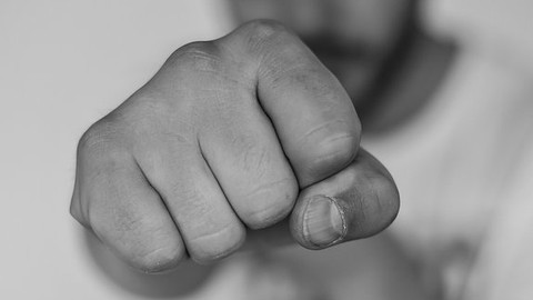 LAG stoppt den AGG-Betrug! Fehler bei der Stellenausschreibung muss nicht teuer werden!