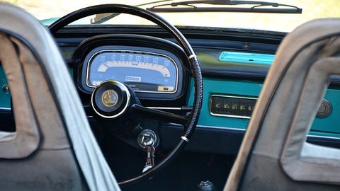 Auf diese Anbieter fahren Makler bei der Absicherung von Oldtimern ab