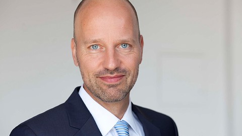 Makler bilden sich 22 Tage pro Jahr weiter - Bevorzugt werden Online-Seminare / Deutsche Makler Akademie am Beliebtesten