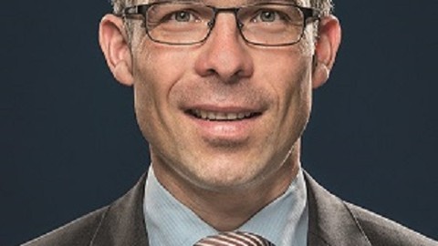 Urteil: OLG Karlsruhe bestätigt Leistungspflicht für Versicherer bei Betriebsschließung