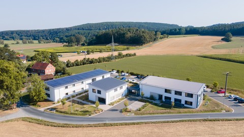 Fotovoltaik und Elektronik: Wer steht bei VEMA-Maklern hoch im Kurs?