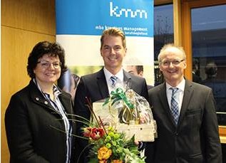 Berufsbegleitendes MBA-Studium mit Auszeichnung bestanden / Jahrgangsbester kommt von der uniVersa