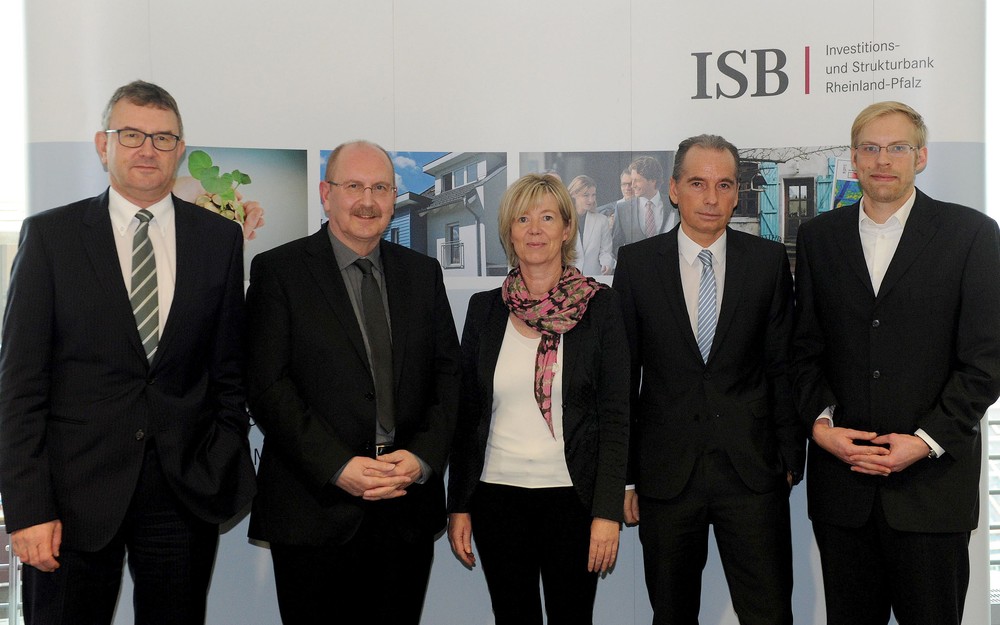 Unverändert großer Bedarf an Wohnraumförderung / Ministerium der Finanzen und ISB stellen Wohnungsmarktbeobachtung 2015 vor