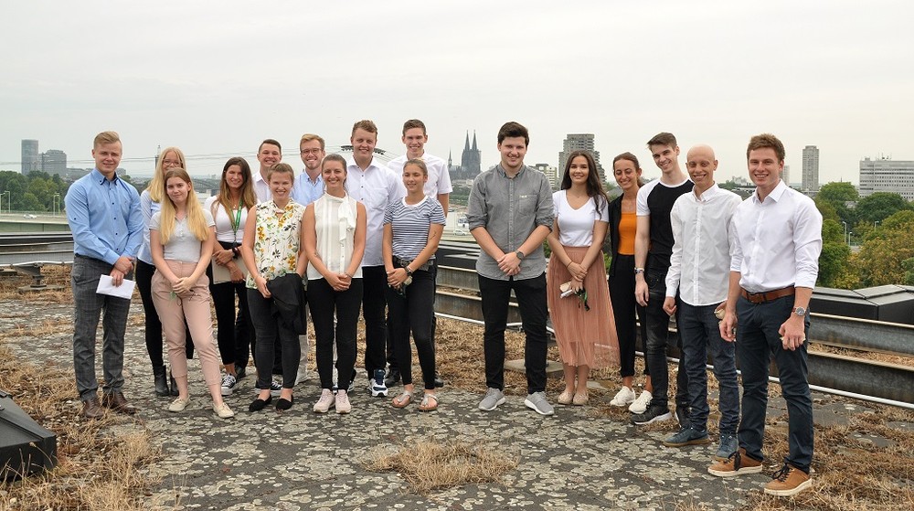 DEVK stellt 134 neue Azubis ein - Die DEVK Versicherungen haben wieder neue Nachwuchskräfte eingestellt.