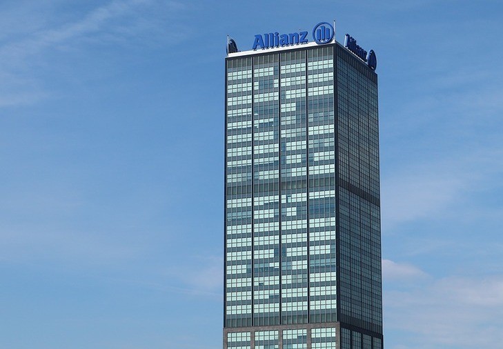 Allianz Versicherung: Oliver Bäte toppt im zweiten Quartal die Erwartungen