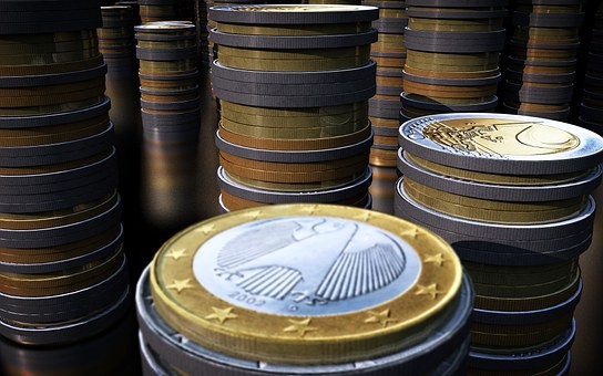 Liegen die Beitragserhöhungen der Debeka deutlich über dem Schnitt?