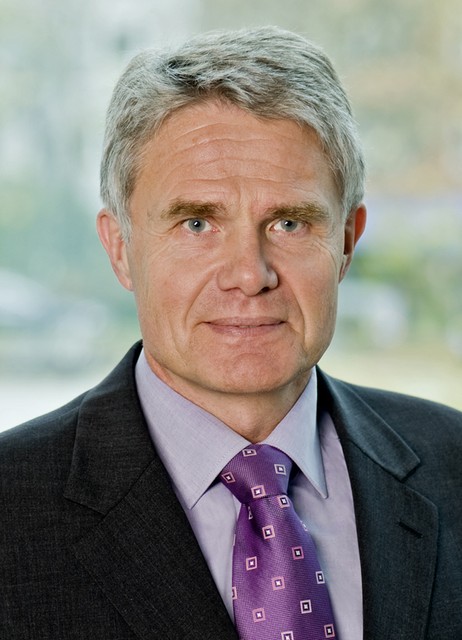 Dr. Wolfgang Reuter